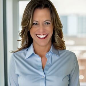 Meet your Posher, Gina